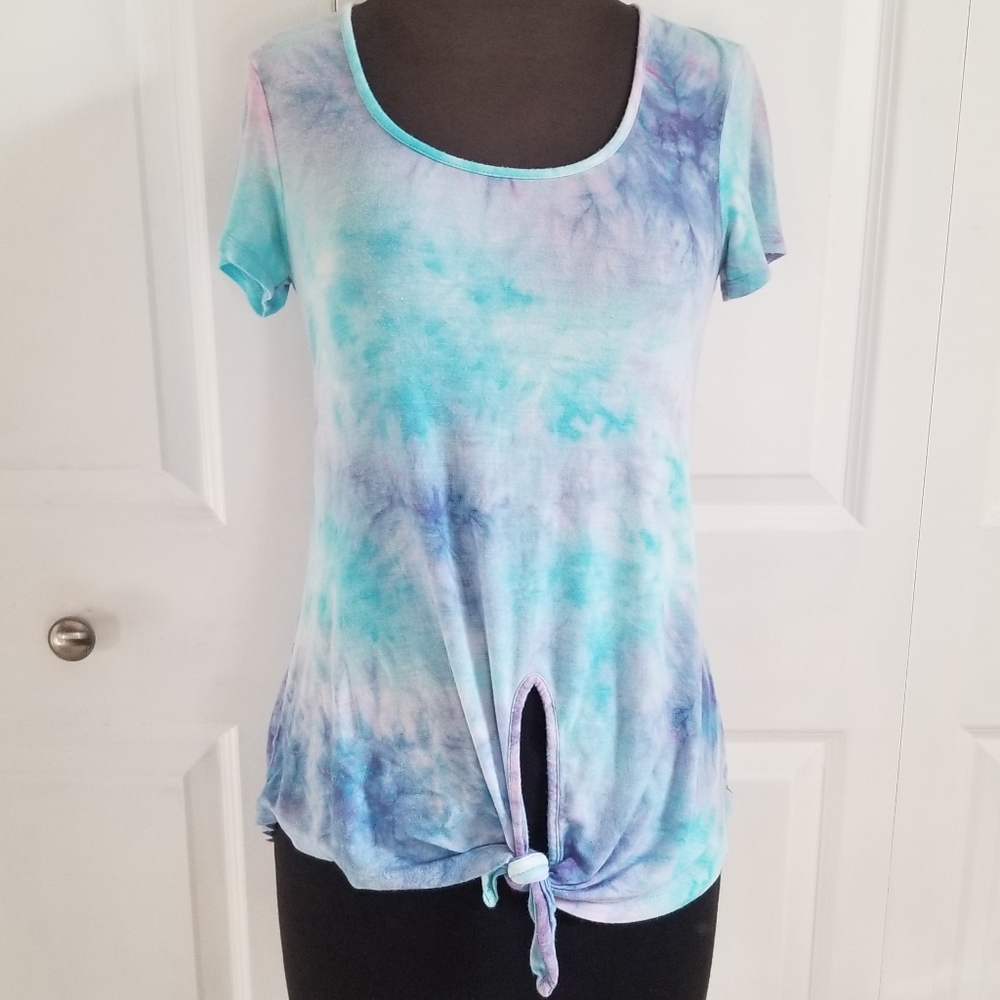 🛍 No Boundaries Woman's XS Tshirt